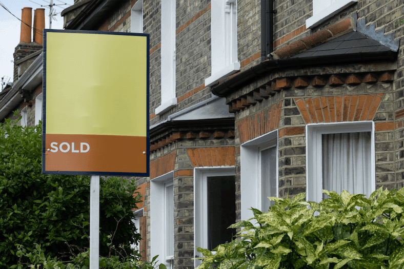What’s the fastest way to sell a property without ‘giving your home away’ for next to nothing?